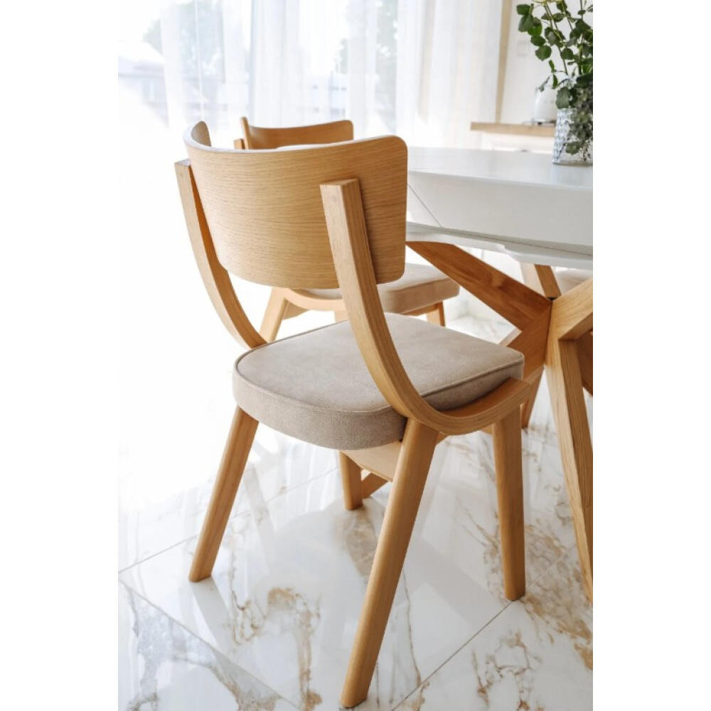 Dřevěná čalouněná židle DIRAN