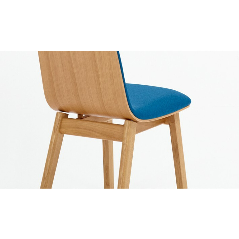 Dřevěná židle A-DUB