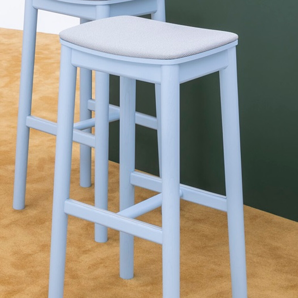 Barová stolička WHITE 134/135