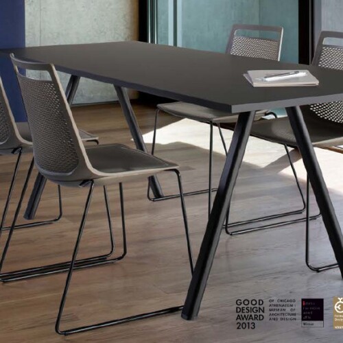 Plastová židle AKAMI S