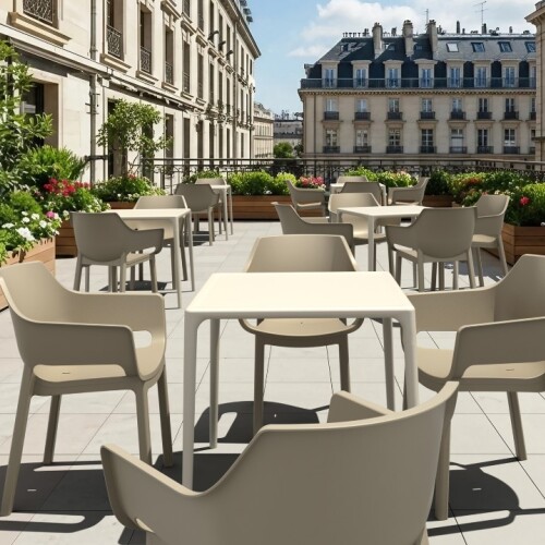 Plastová židle DORA