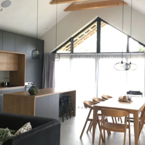 Dřevěná jídelní židle GURU - dub masiv