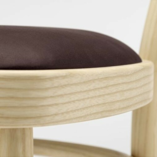 Dřevěná židle 214 
