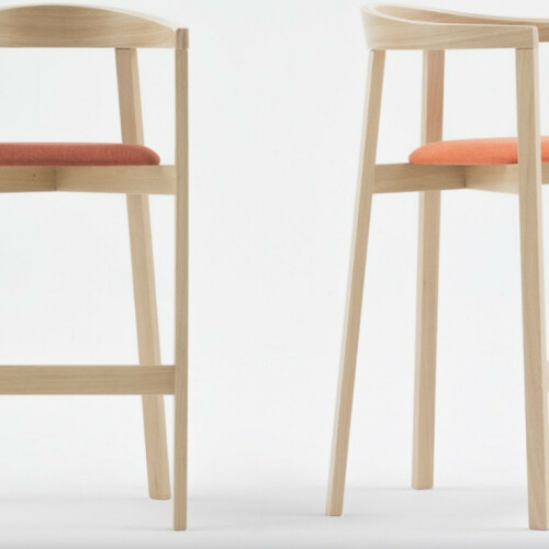 Dřevěná barová židle UXI H-2920